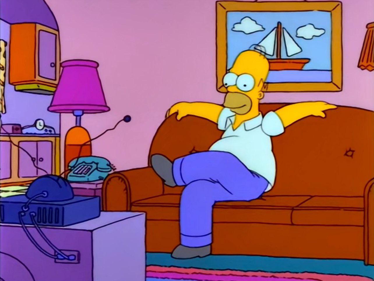 Homer Simpson sitting - screensaver animation